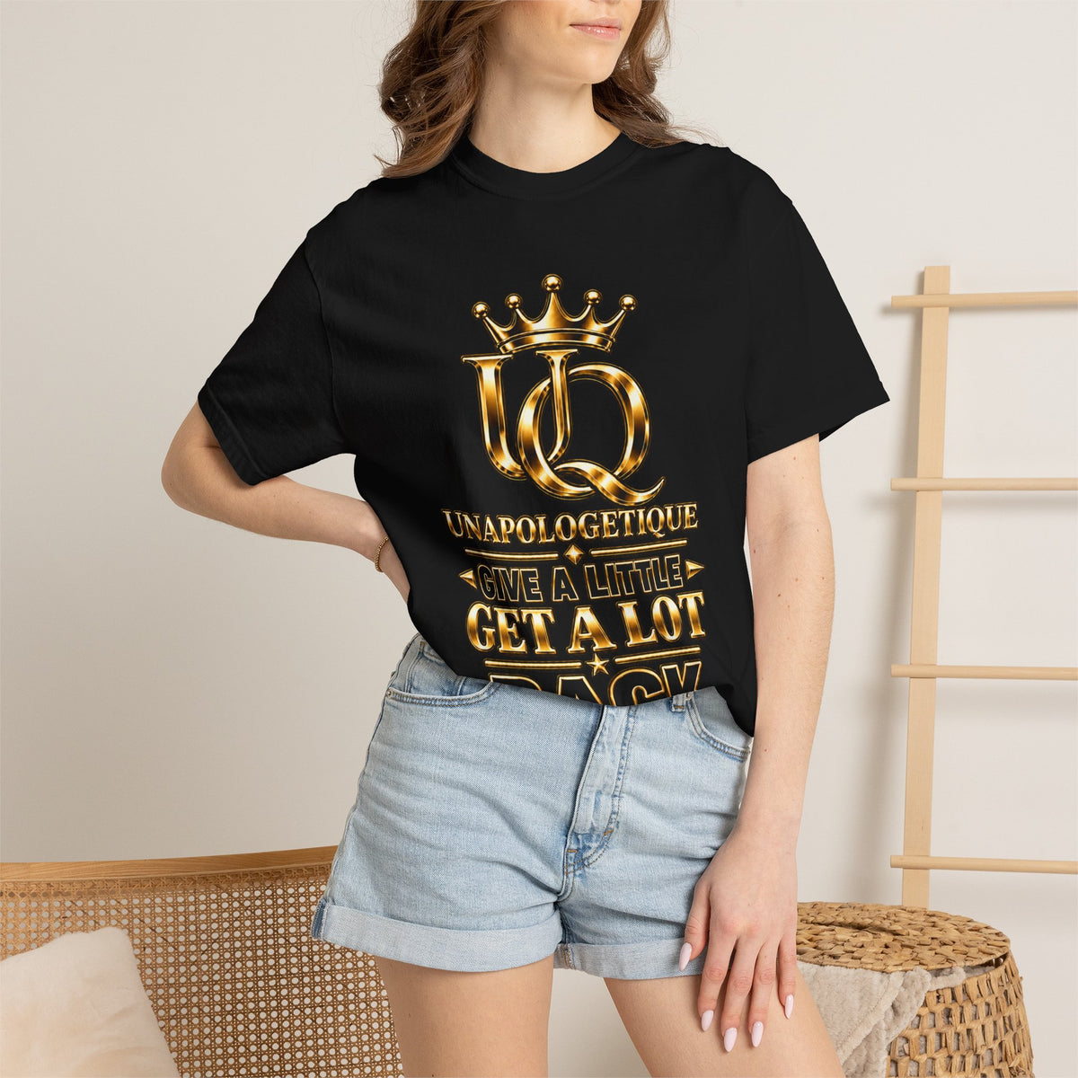 T-shirt teint en pièce unisexe WOW Gold Unapologetique